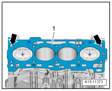 Removing and installing cylinder head