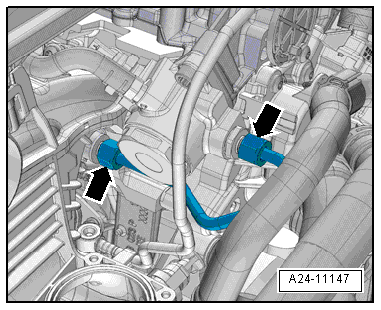 Removing and installing high-pressure pipe