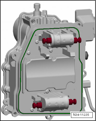 Removing and installing mechatronic unit for dual clutch gearbox -J743