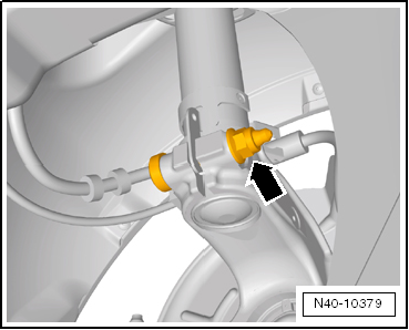 Removing and installing wheel bearing housing