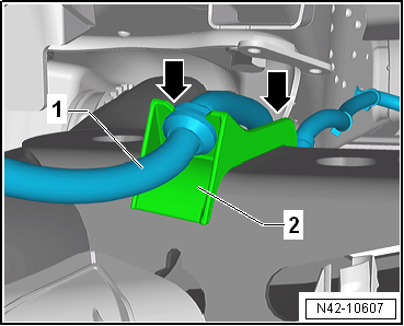 Removing and installing rear axle, torsion beam axle