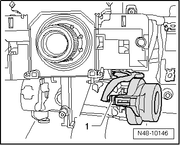 Removing and installing steering column, RHD