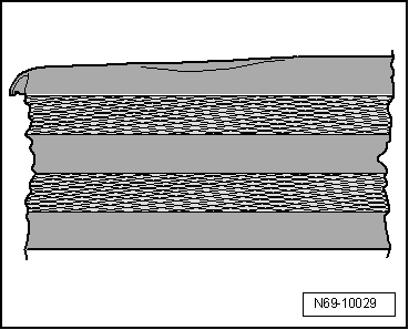 4 - One edge of belt deformed or wavy